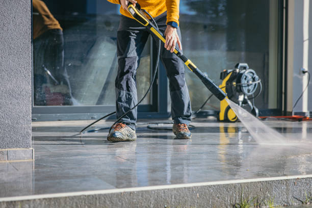 Best Fence Cleaning  in Harrisburg, SD